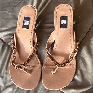 Vintage beaded kitten heel sandals